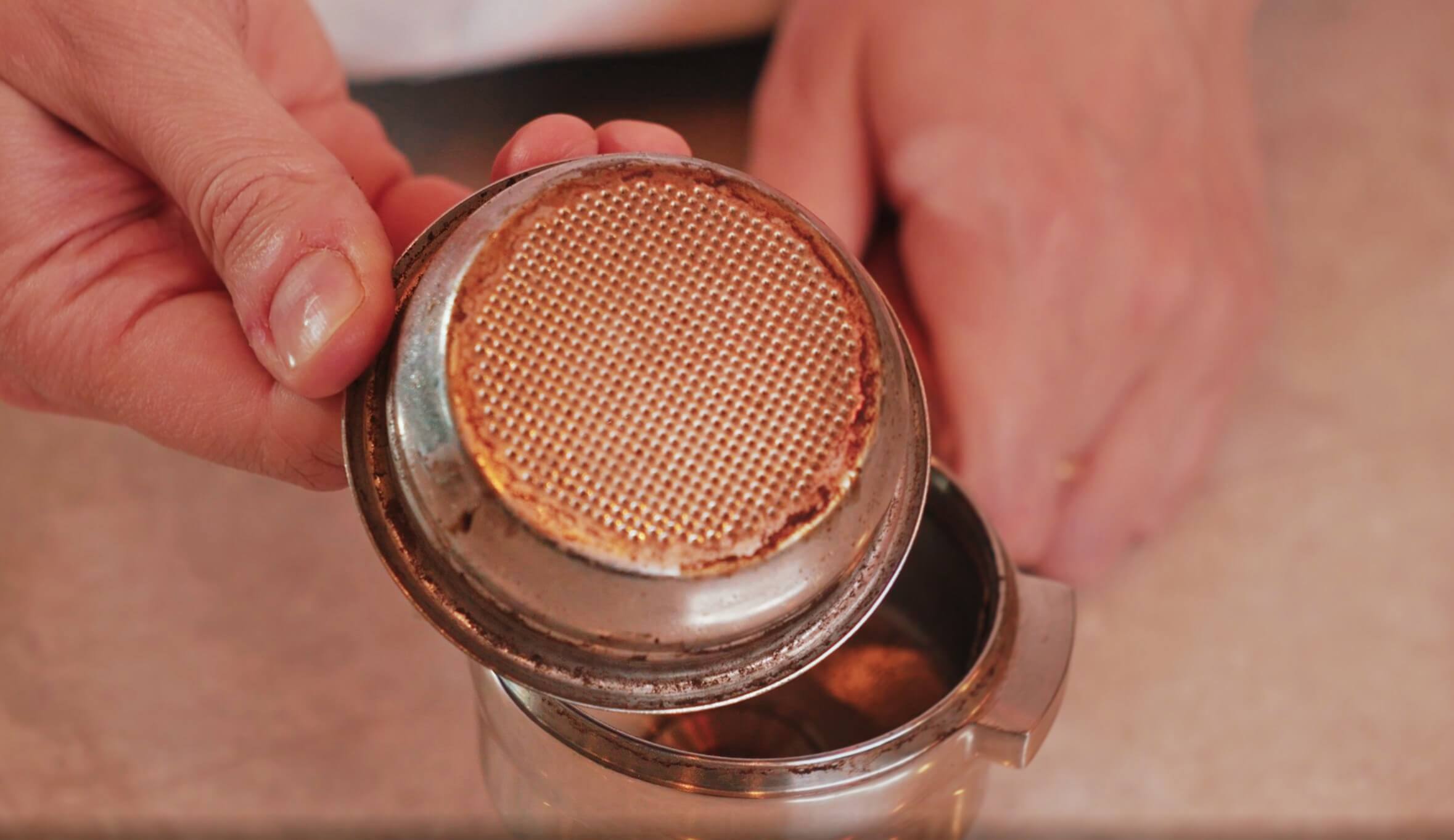 Загрязненная корзина